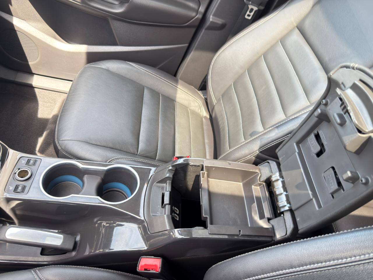 Ford Escape Titanium AWD 2016