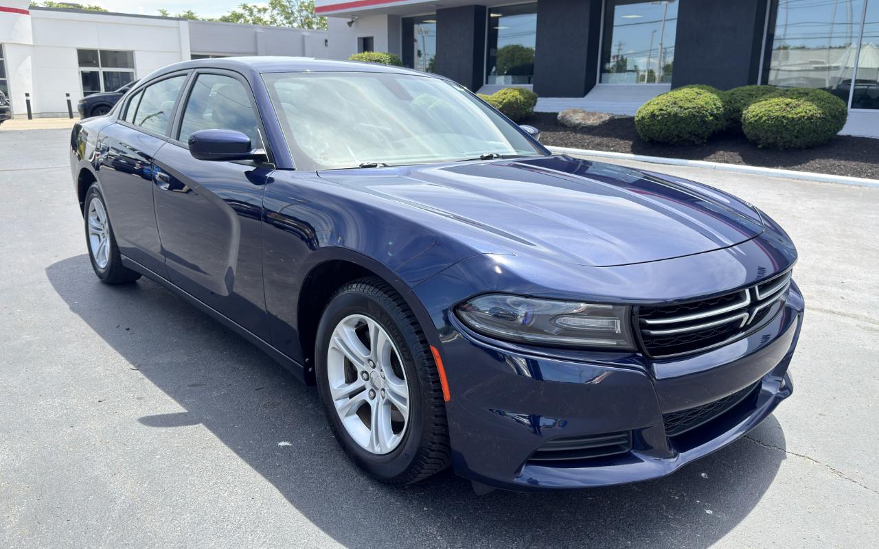 Dodge Charger SE RWD 2016