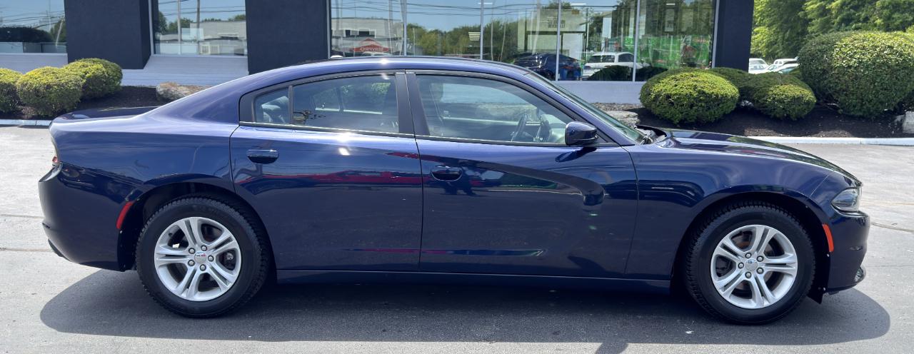 Dodge Charger SE RWD 2016