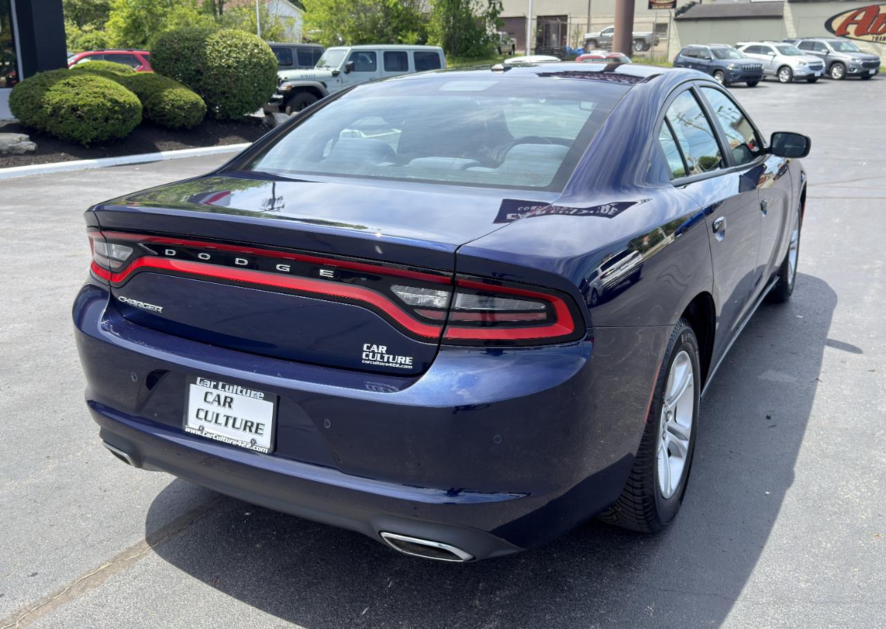 Dodge Charger SE RWD 2016