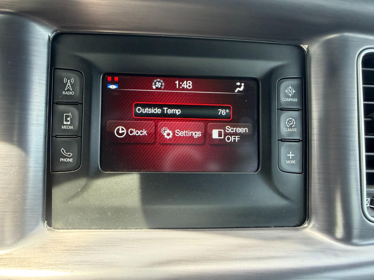 Dodge Charger SE RWD 2016