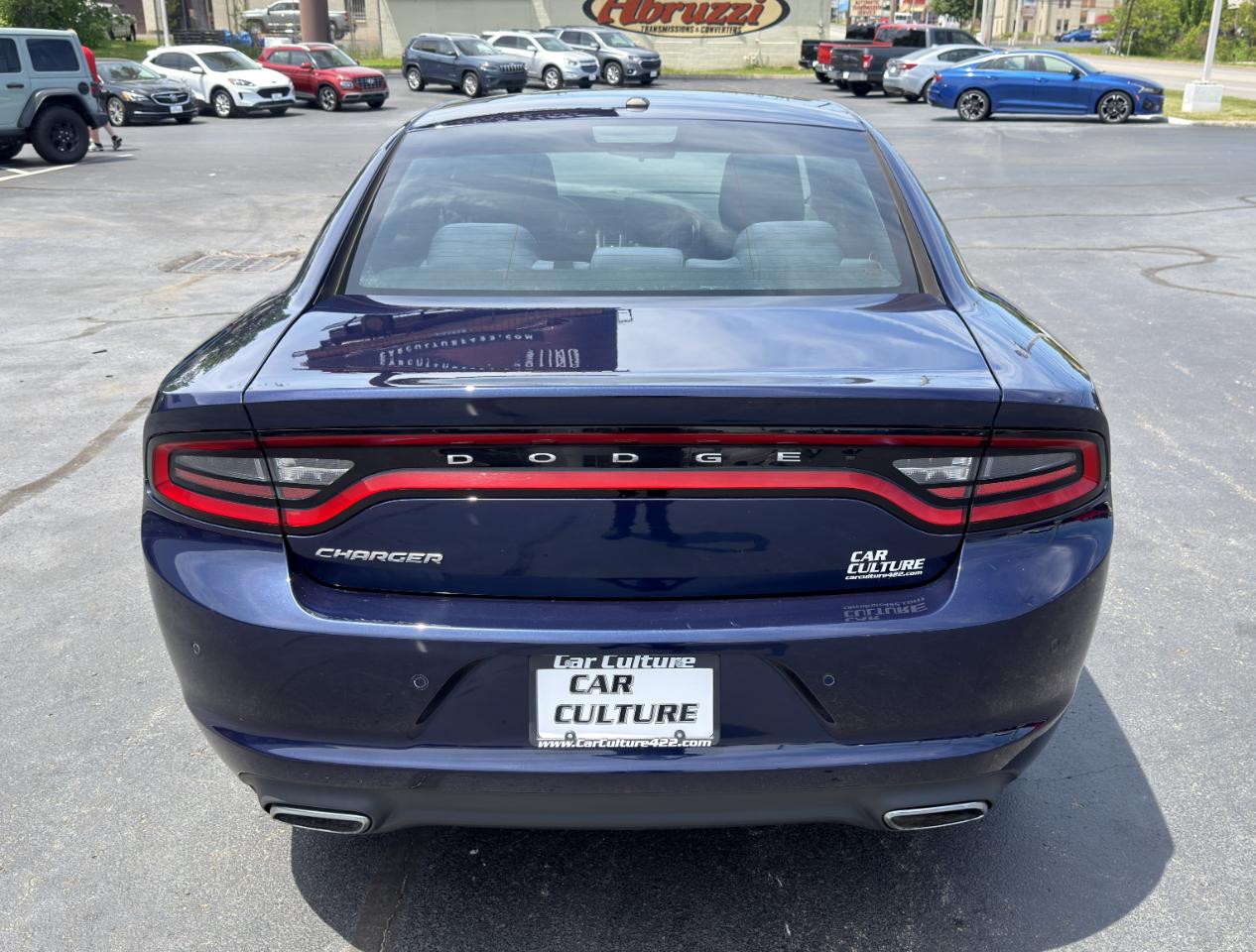 Dodge Charger SE RWD 2016