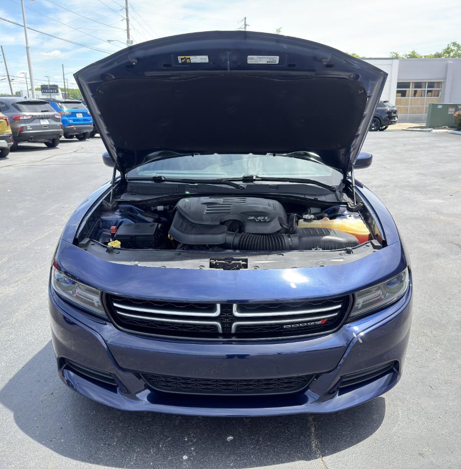 Dodge Charger SE RWD 2016