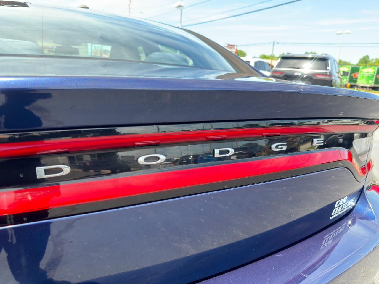 Dodge Charger SE RWD 2016