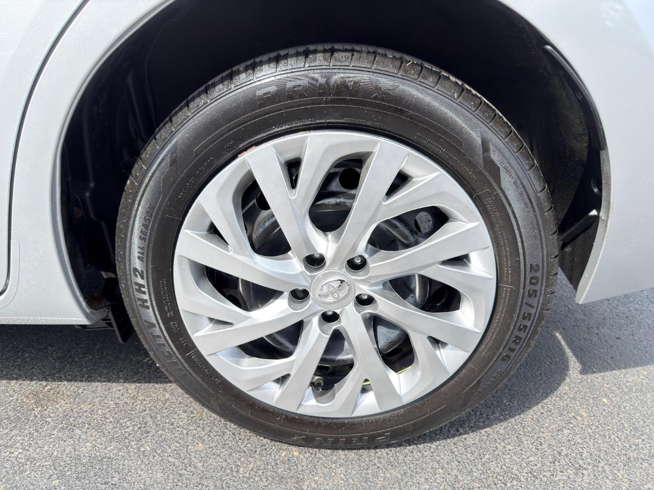 Toyota Corolla LE 4D Sedan 2019