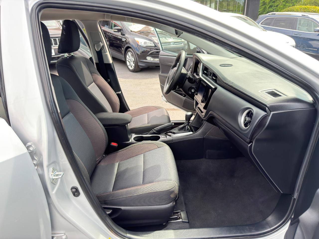 Toyota Corolla LE 4D Sedan 2019