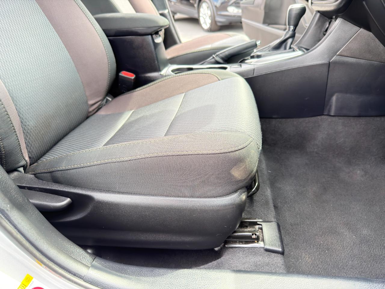 Toyota Corolla LE 4D Sedan 2019