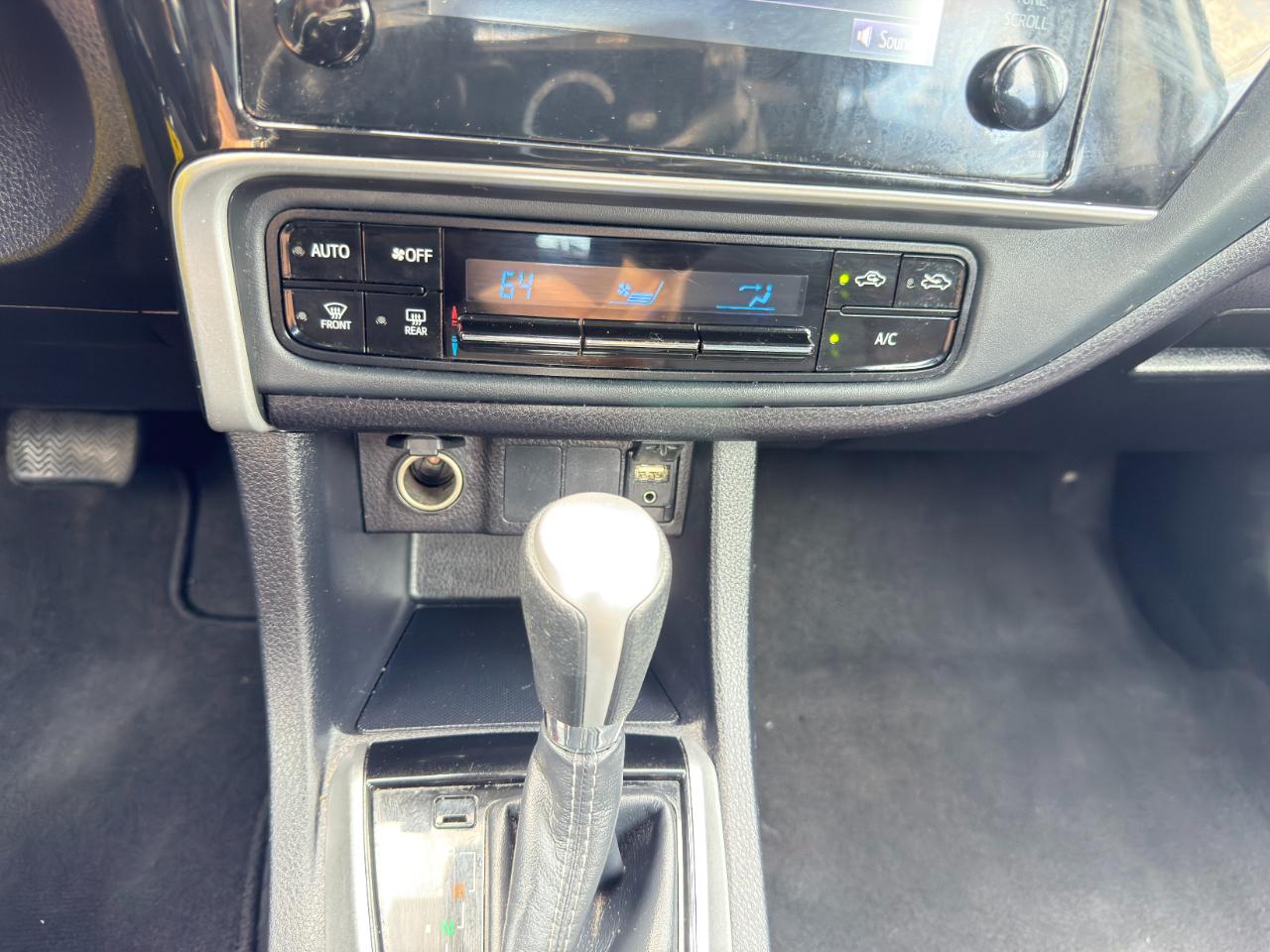 Toyota Corolla LE 4D Sedan 2019