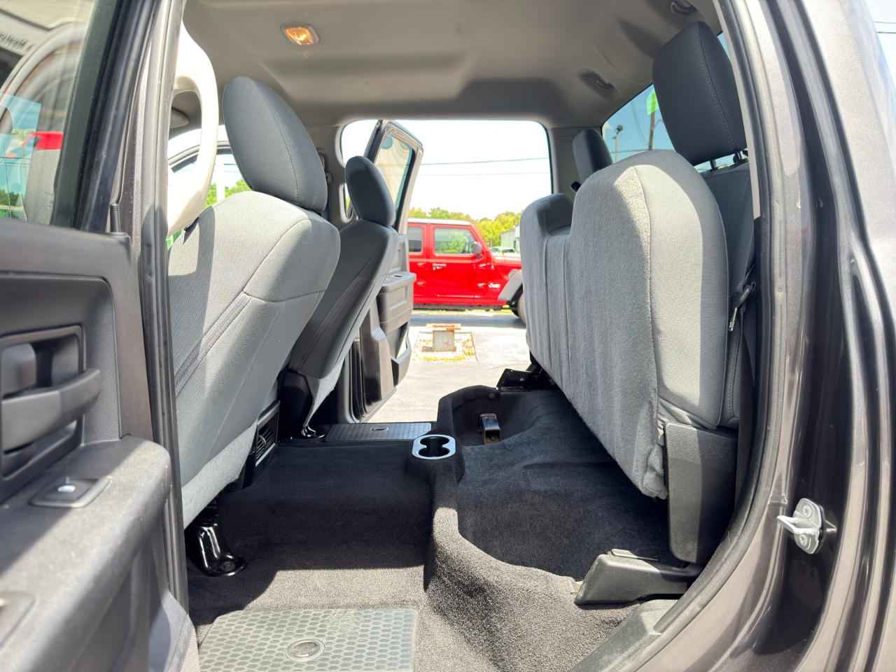 RAM 2500 Tradesman Crew Cab 4WD 2018