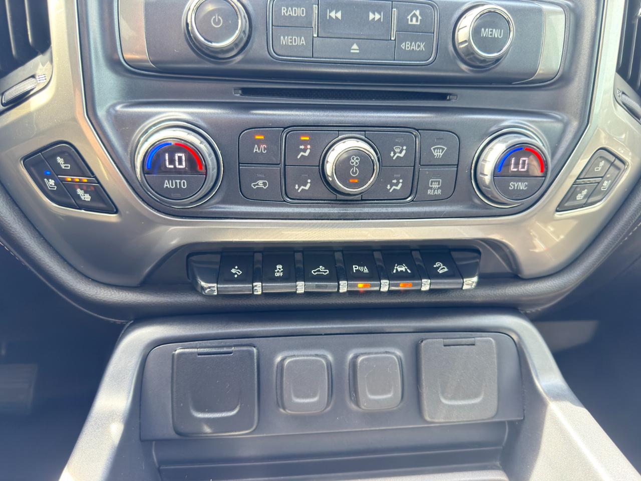 Chevrolet Silverado 1500 LTZ Z71 Crew Cab 4WD 2018