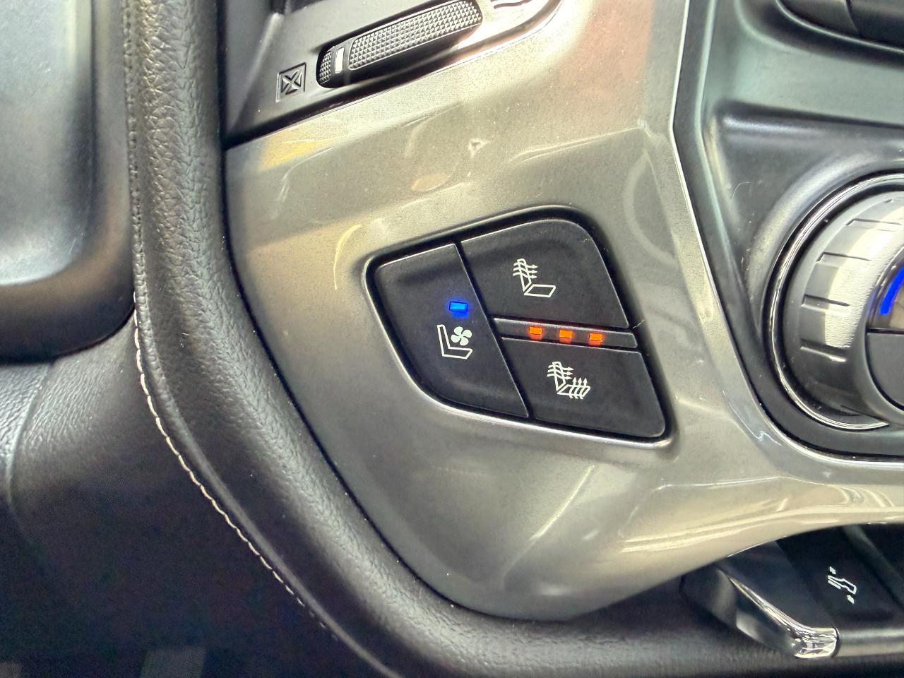 Chevrolet Silverado 1500 LTZ Z71 Crew Cab 4WD 2018