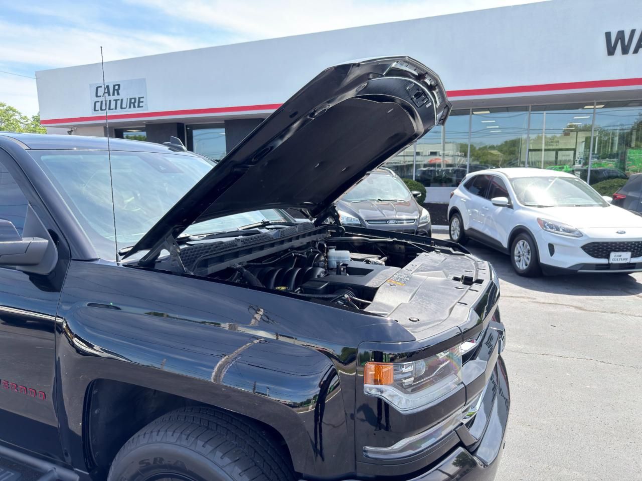 Chevrolet Silverado 1500 LTZ Z71 Crew Cab 4WD 2018