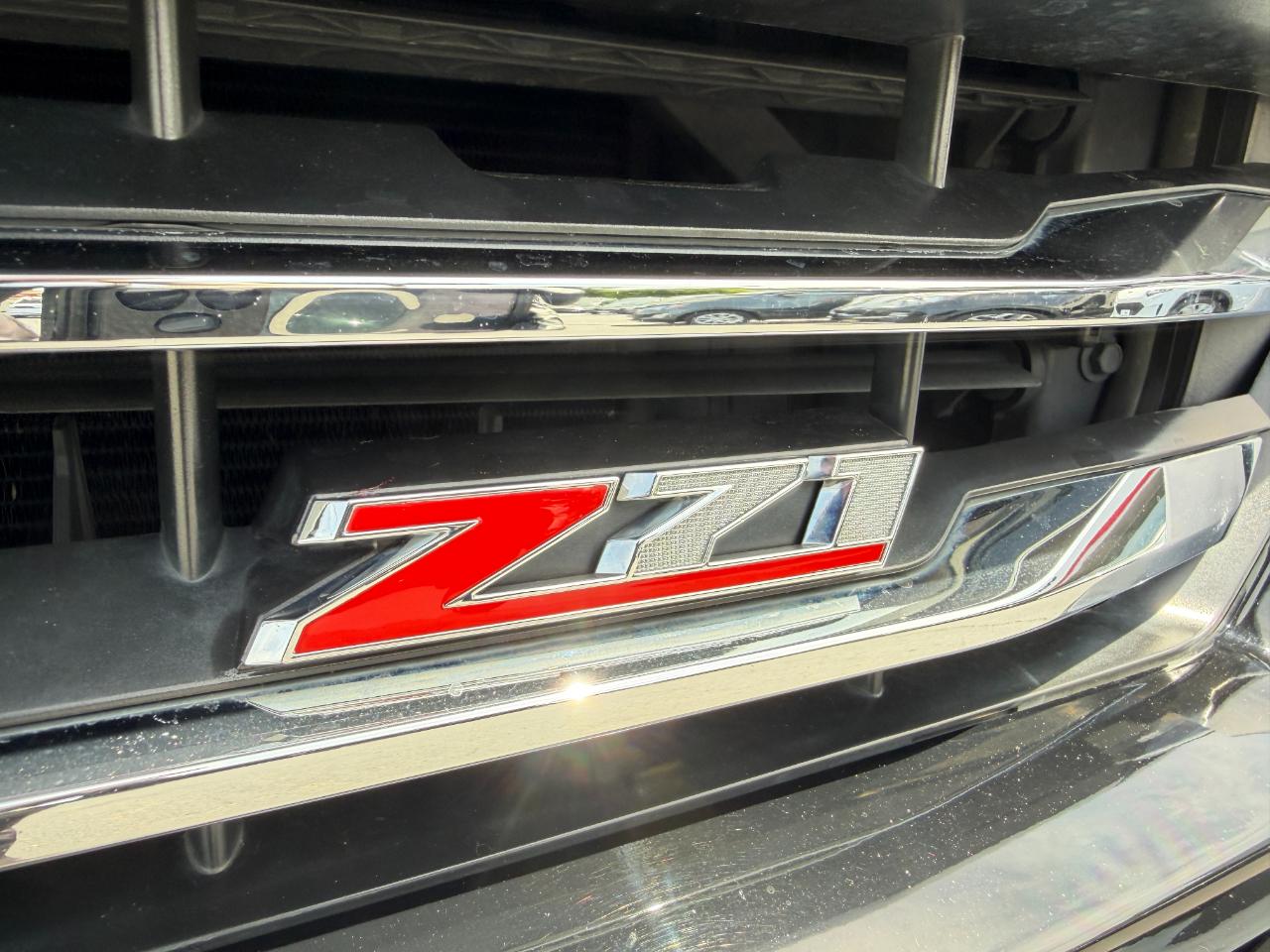 Chevrolet Silverado 1500 LTZ Z71 Crew Cab 4WD 2018