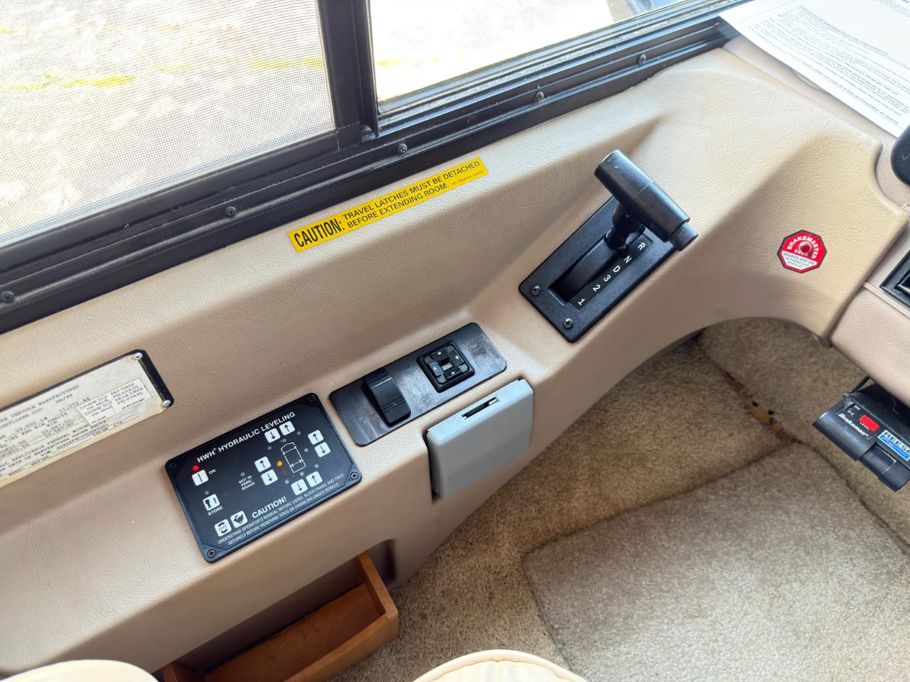 Winnebago Journey  2000