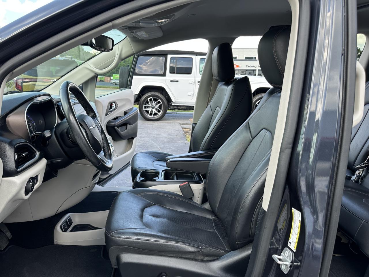 Chrysler Pacifica Touring L 2019