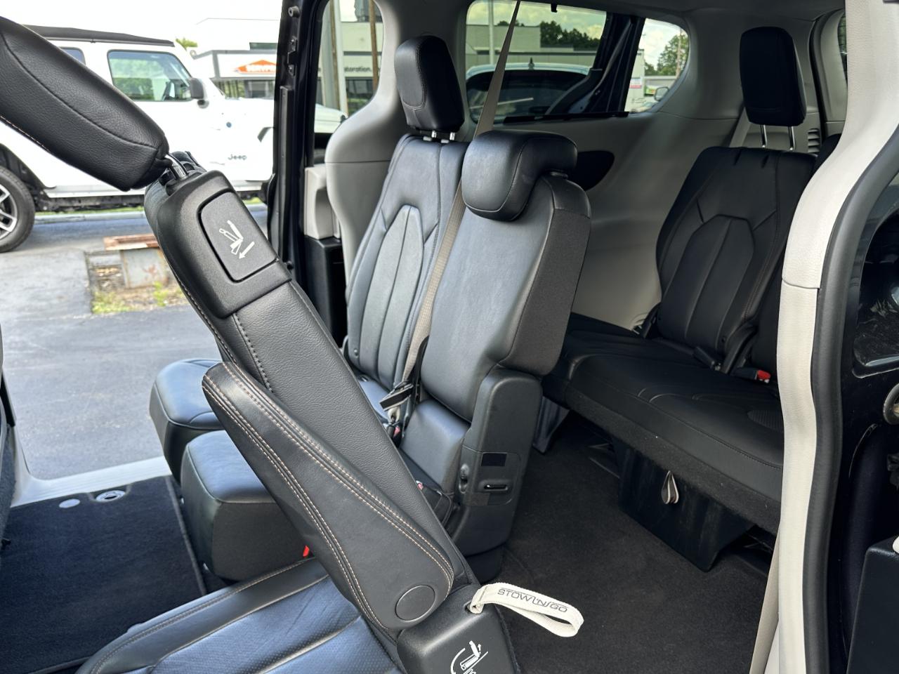 Chrysler Pacifica Touring L 2019