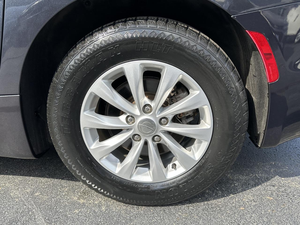 Chrysler Pacifica Touring L 2019