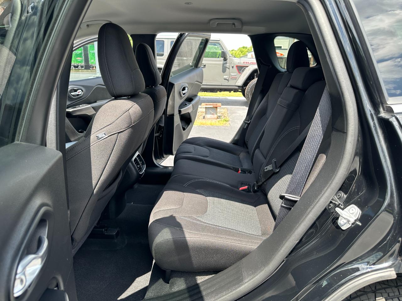 Jeep Cherokee  2019