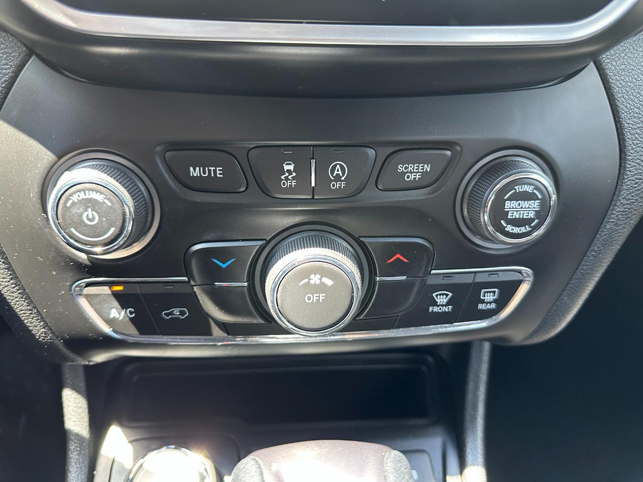 Jeep Cherokee  2019