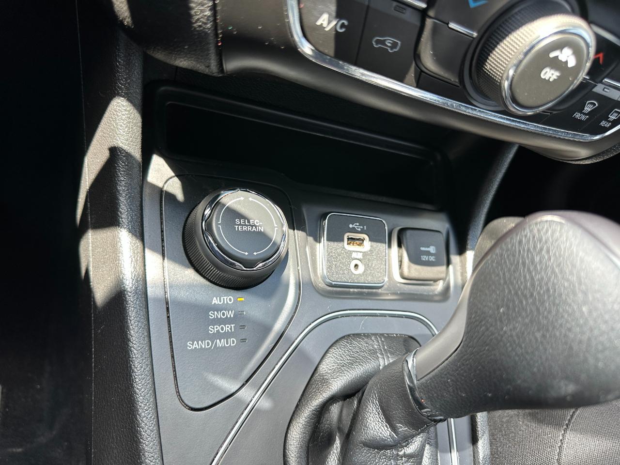 Jeep Cherokee  2019