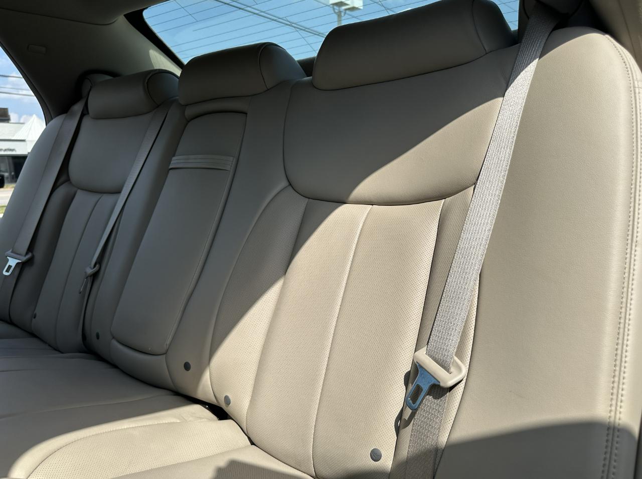 Cadillac DTS 4dr Sdn Luxury II 2008