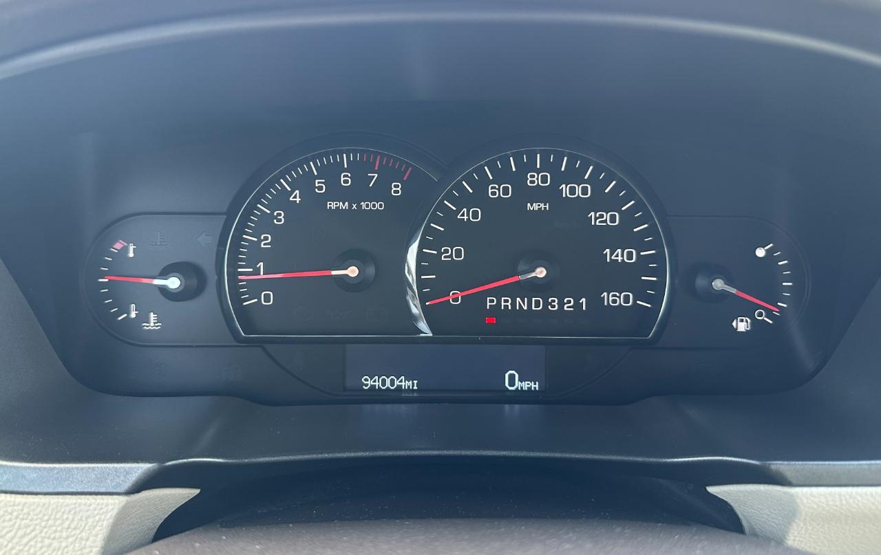 Cadillac DTS 4dr Sdn Luxury II 2008