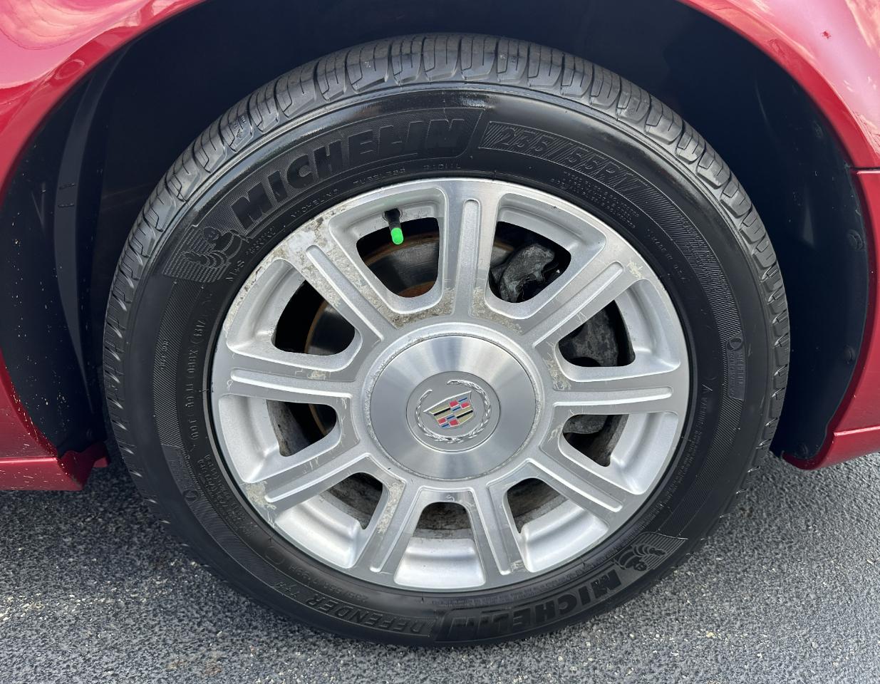 Cadillac DTS 4dr Sdn Luxury II 2008