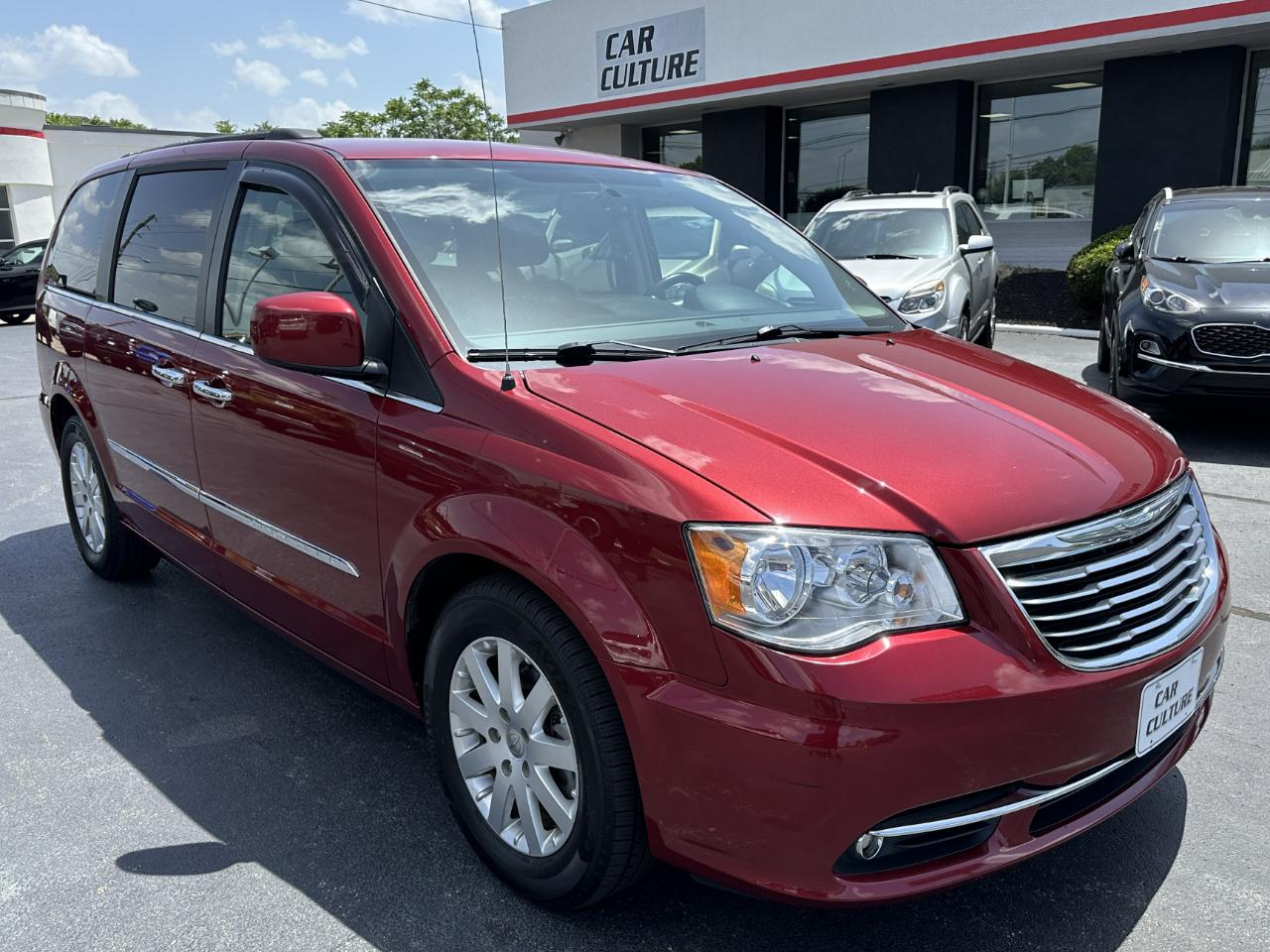 Chrysler Town & Country Touring 2016