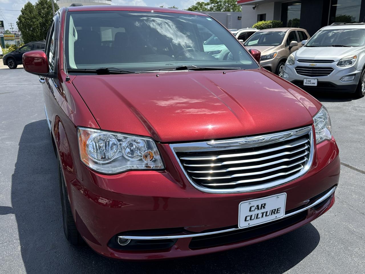 Chrysler Town & Country Touring 2016