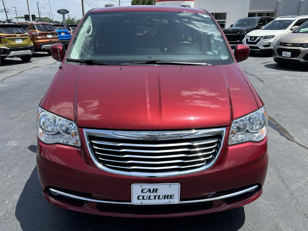 Chrysler Town & Country Touring 2016