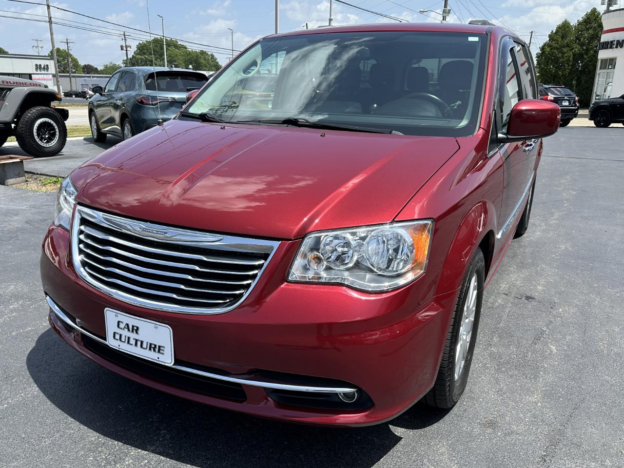 Chrysler Town & Country Touring 2016