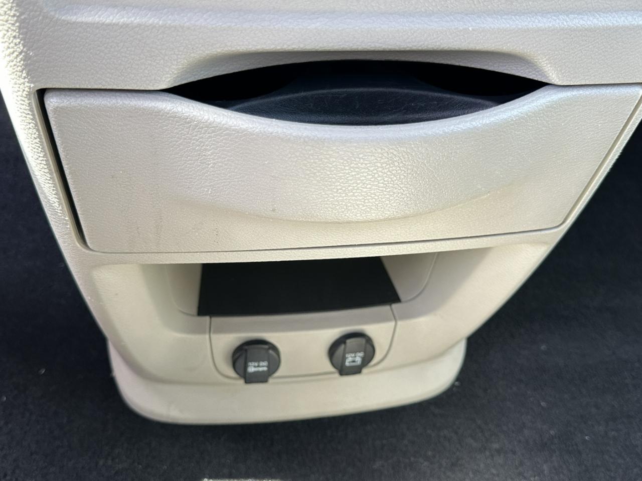 Chrysler Town & Country Touring 2016