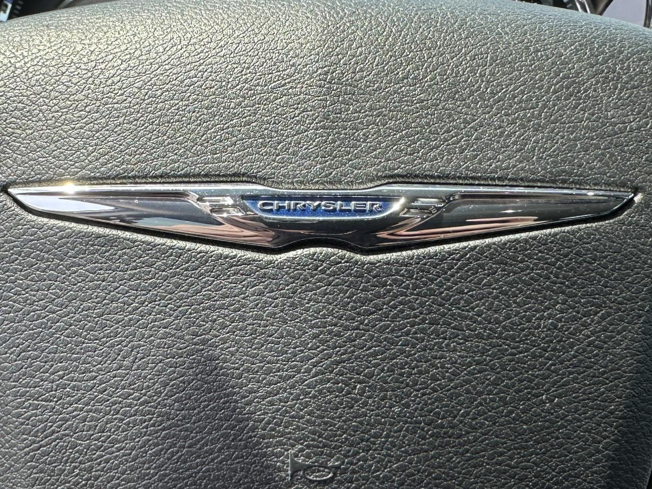 Chrysler Town & Country Touring 2016