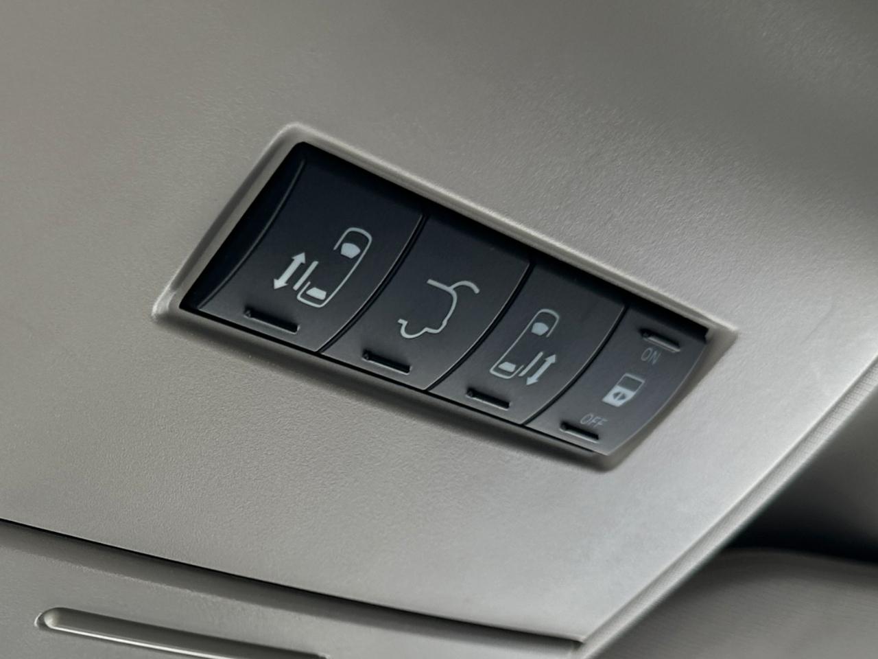 Chrysler Town & Country Touring 2016