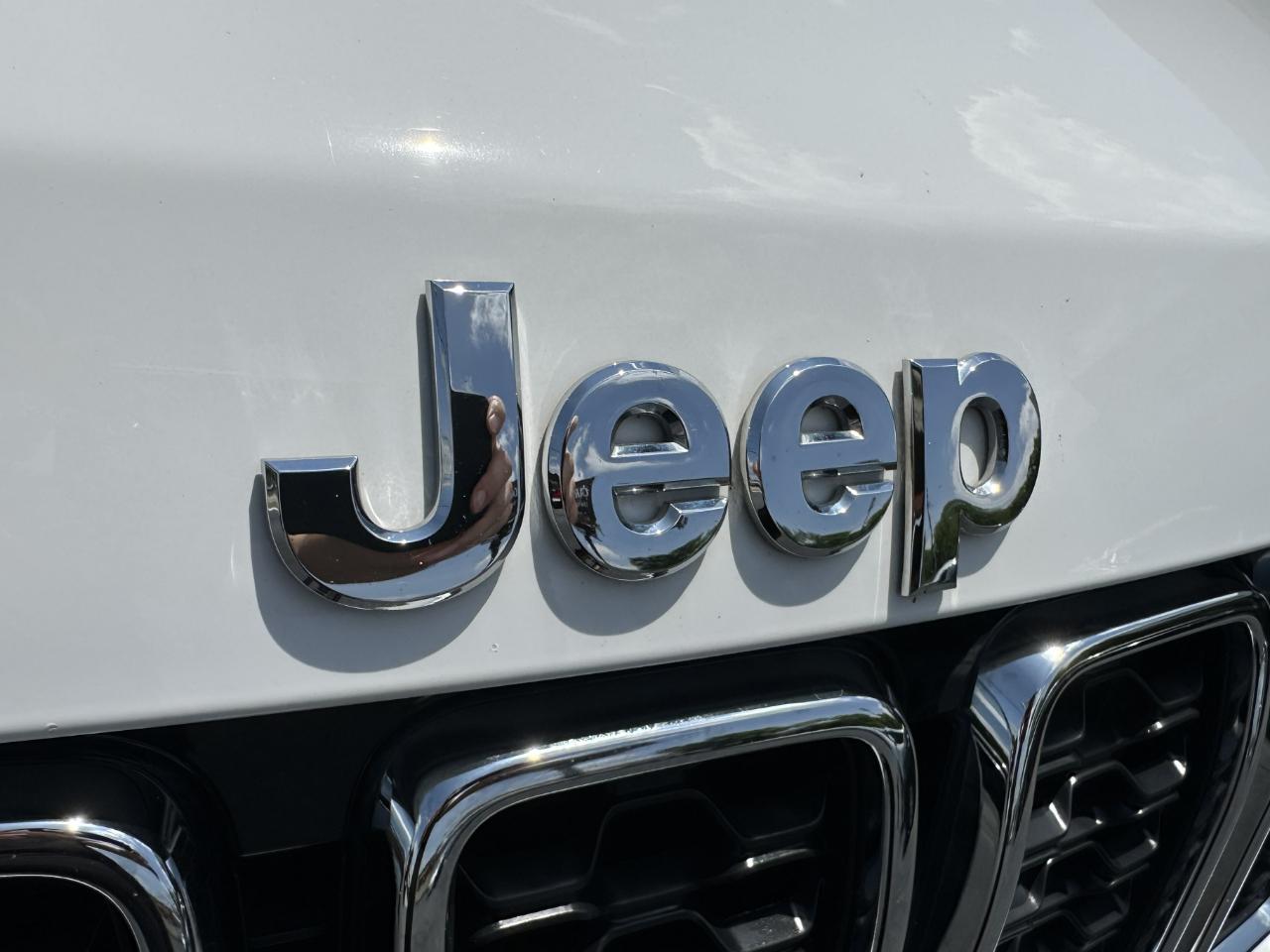 Jeep Grand Cherokee Laredo X 4WD 2021