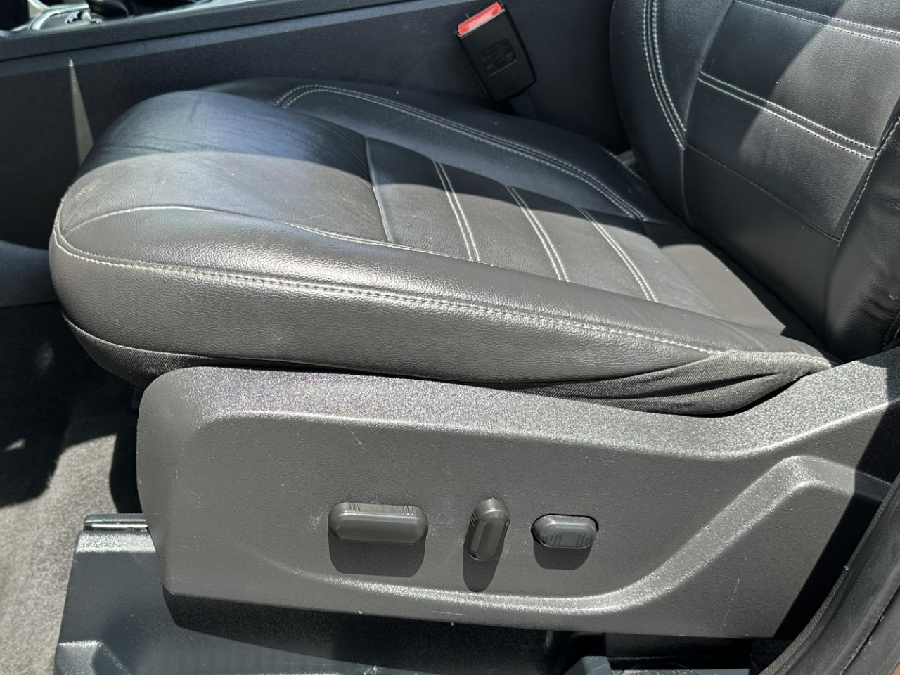 Ford Escape Titanium FWD 2017