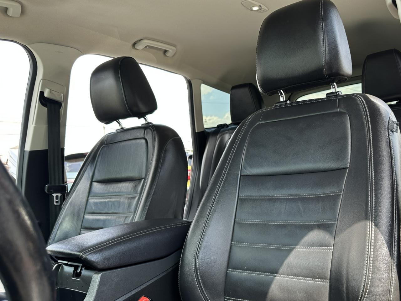 Ford Escape Titanium FWD 2017