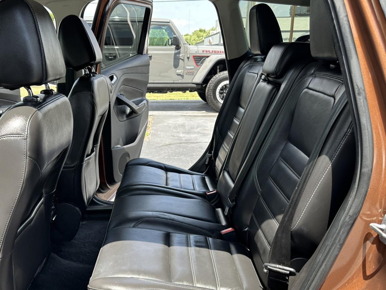 Ford Escape Titanium FWD 2017