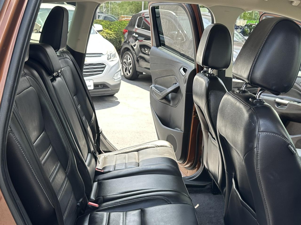 Ford Escape Titanium FWD 2017