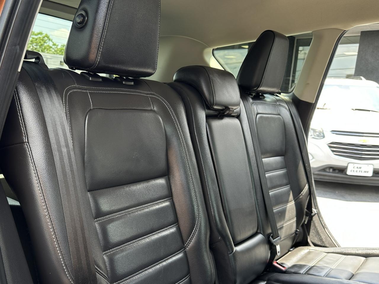 Ford Escape Titanium FWD 2017