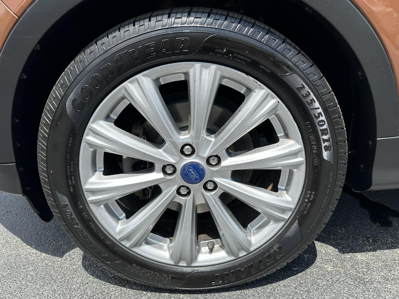Ford Escape Titanium FWD 2017