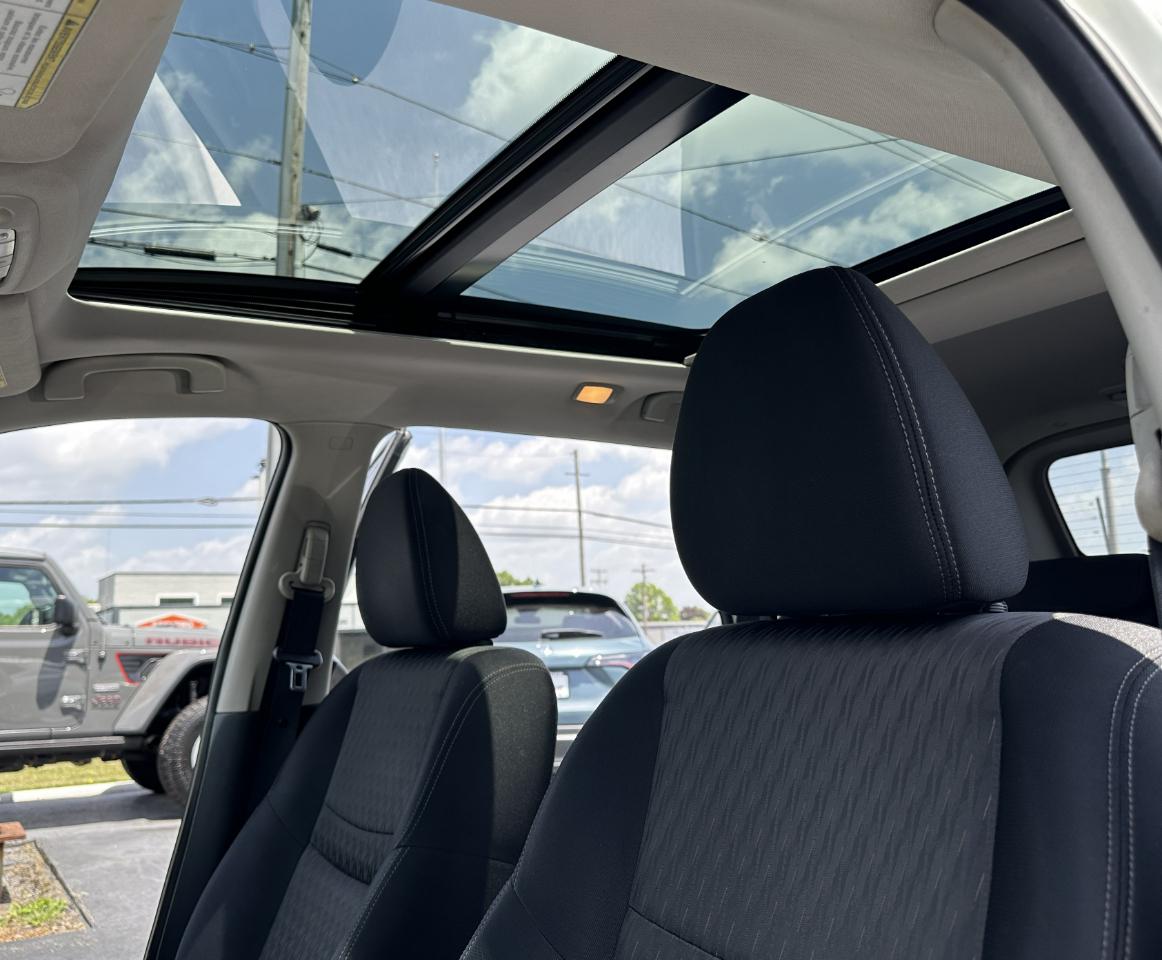 Nissan Rogue SV AWD 2017