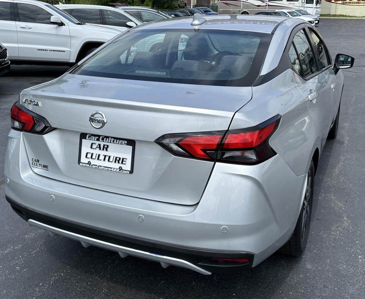 Nissan Versa SV 2021