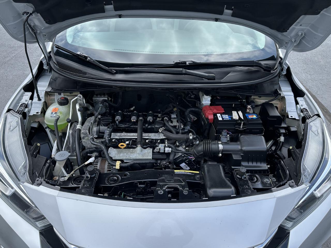 Nissan Versa SV 2021