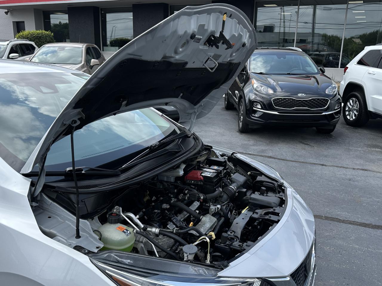 Nissan Versa SV 2021