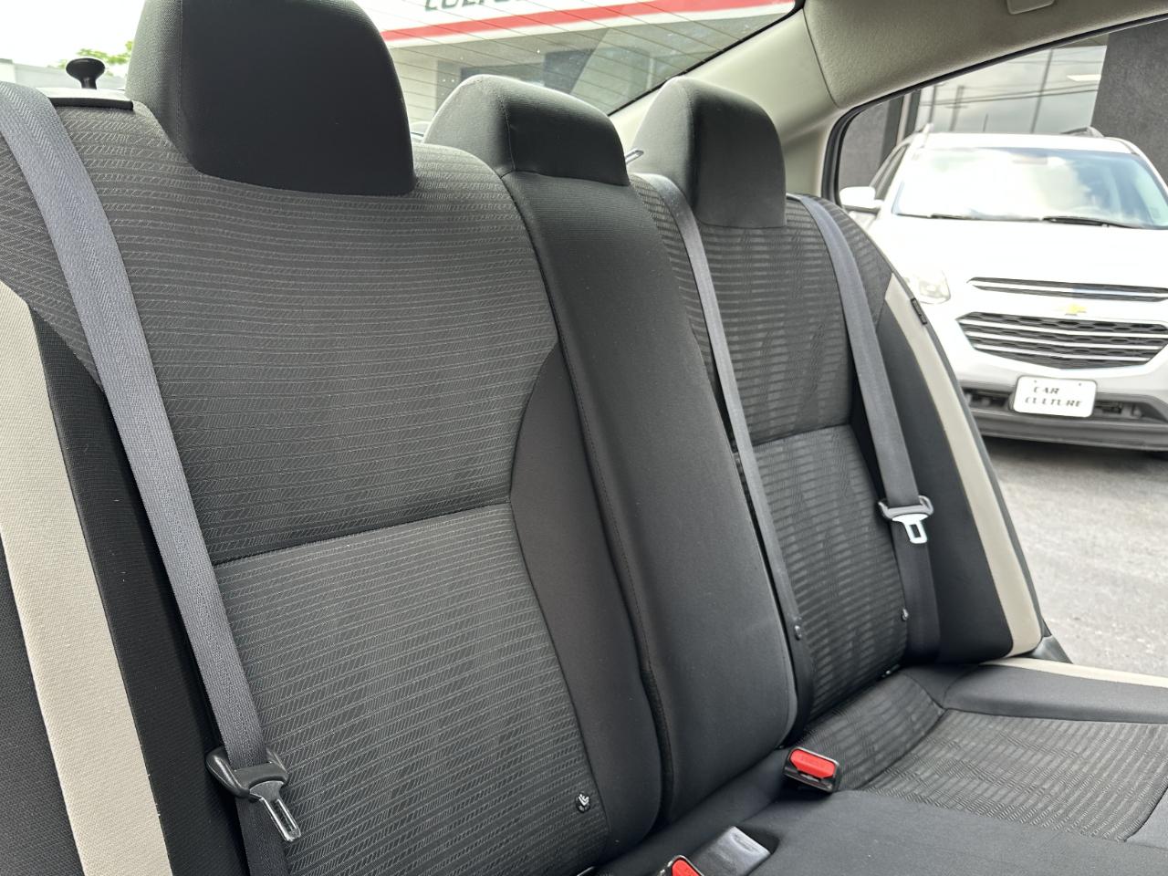 Nissan Versa SV 2021
