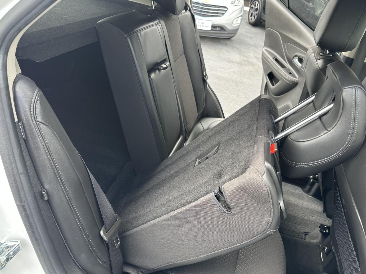 Buick Encore Preferred FWD 2020