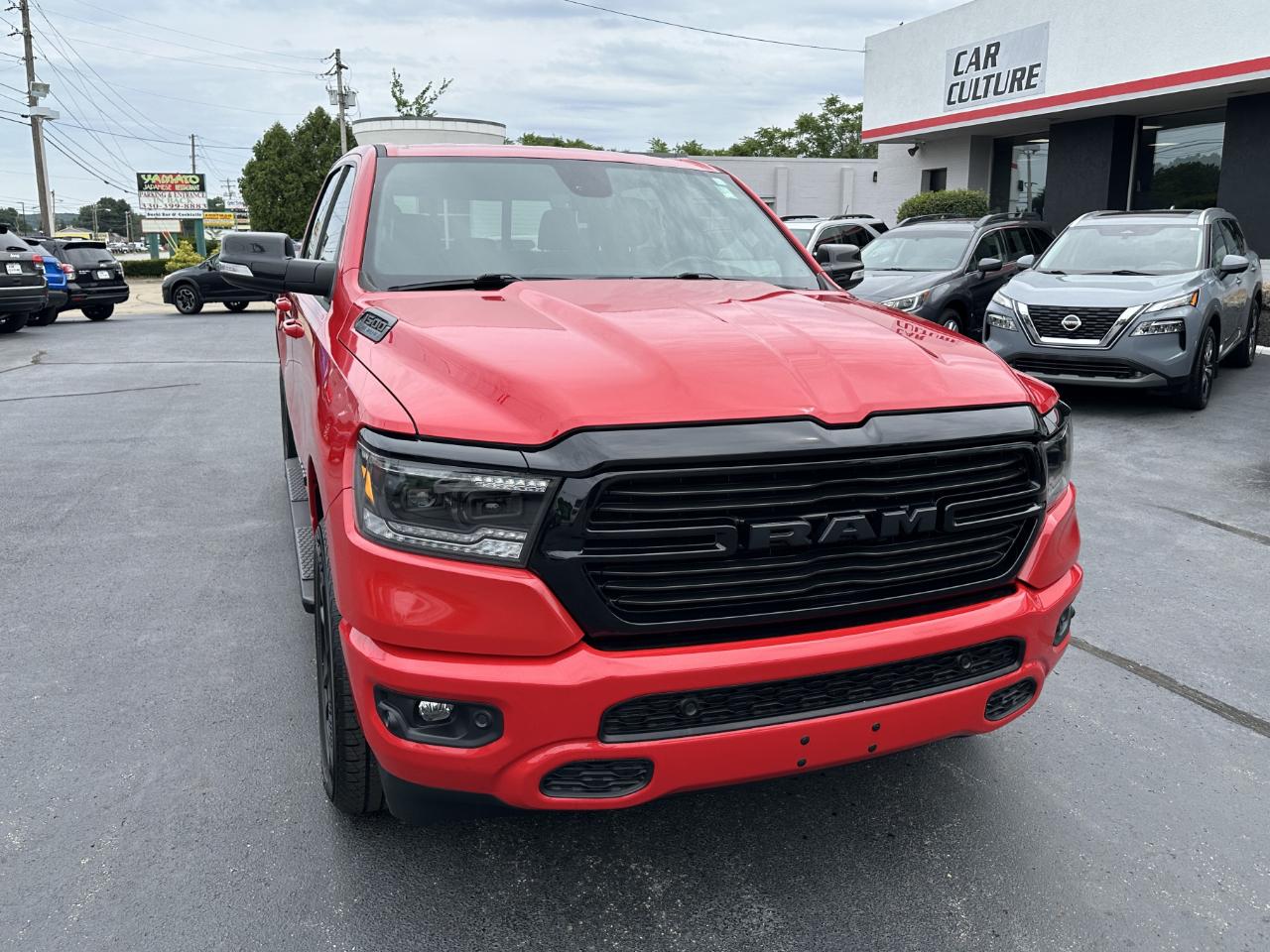 RAM 1500 Big Horn Crew Cab 4WD 2021