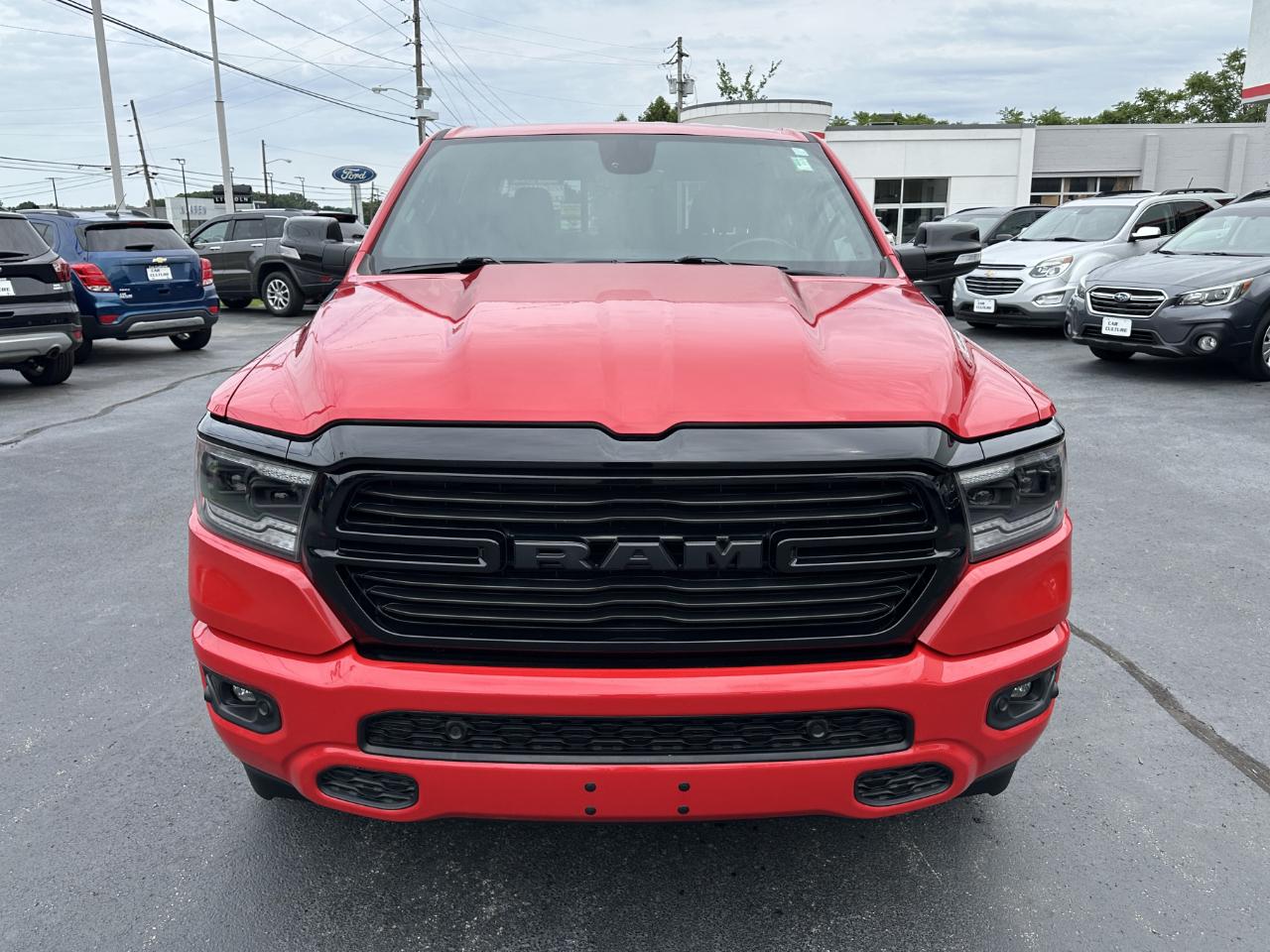 RAM 1500 Big Horn Crew Cab 4WD 2021