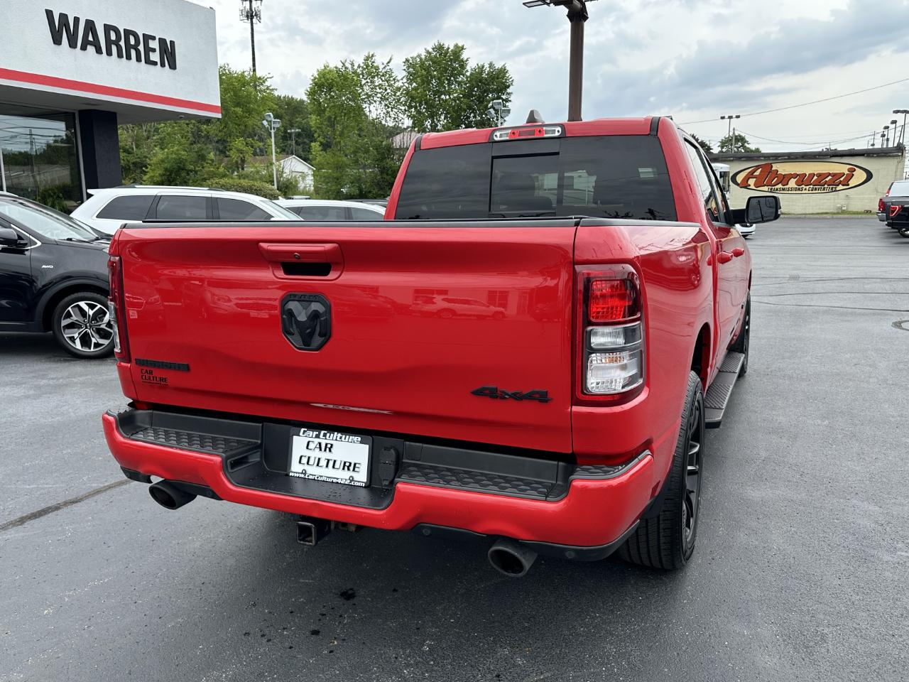 RAM 1500 Big Horn Crew Cab 4WD 2021